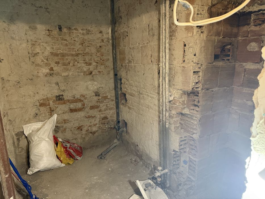 Продава се Тристаен апартамент в Плевен, Мара Денчева - 85 кв.м за 678 €/кв.м - Снимка #2