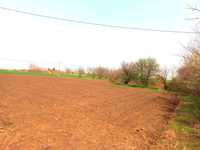 Vând teren 500 MP în satul Radu Negru , la 9 km de orașul Călărași