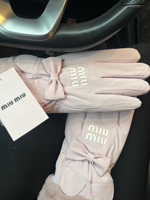 Ръкавици в розов цвят