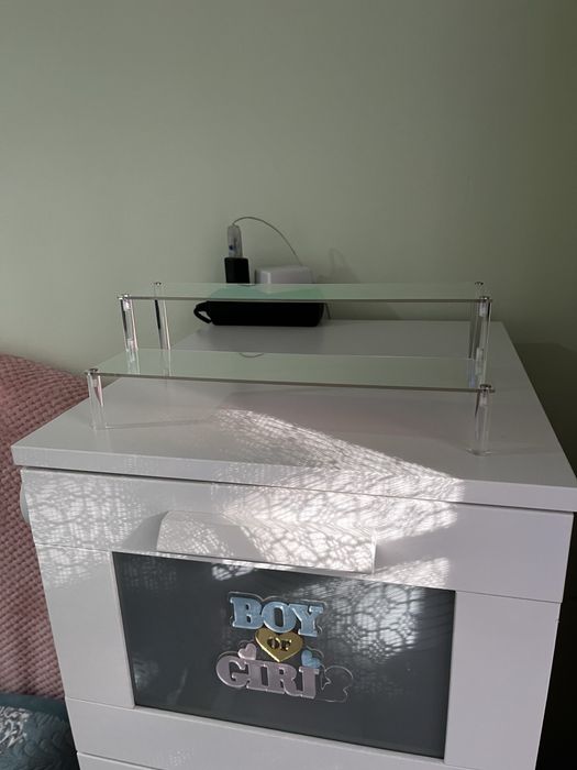 Подставка для фигурок