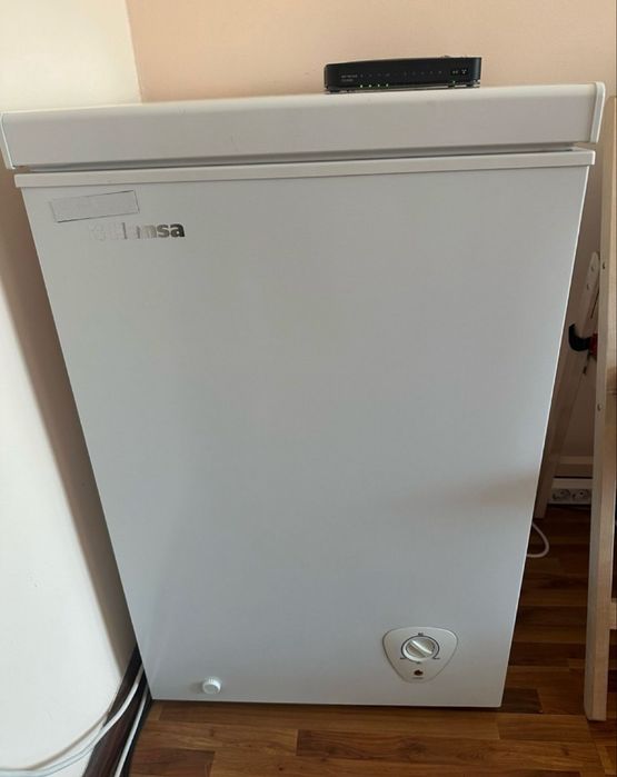 Срочно продам морозильник новый