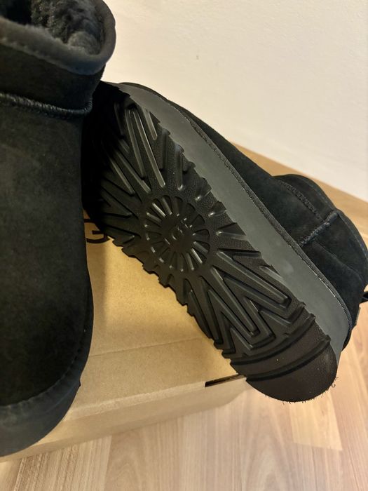 Cizme Ugg marimea 37