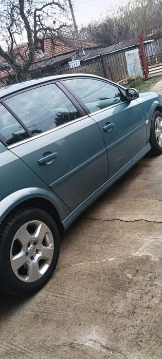 Vând Opel signum