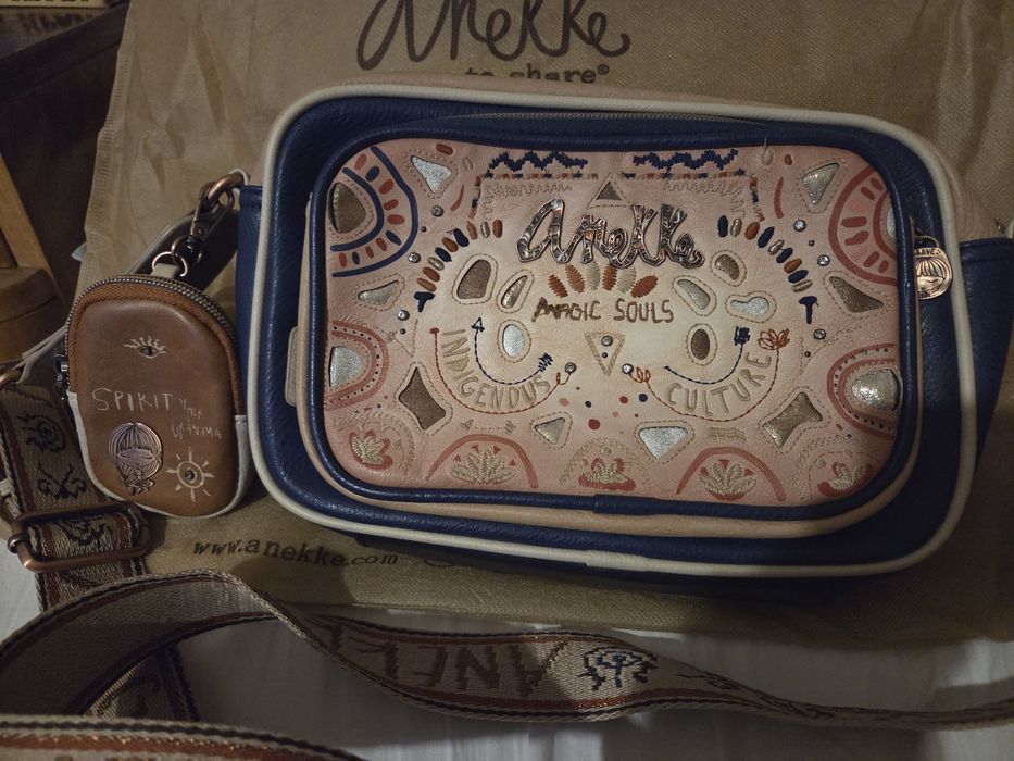 Дамска чанта Anekke