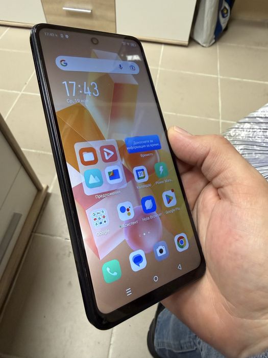 Infinix Hot 40i 8/256gb - отличен