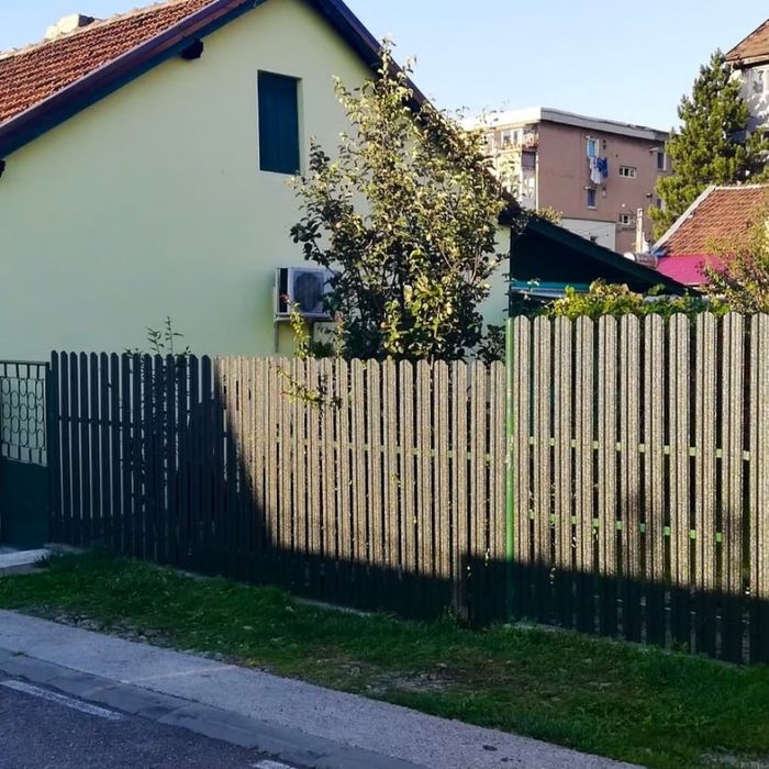 Vand garduri si porti