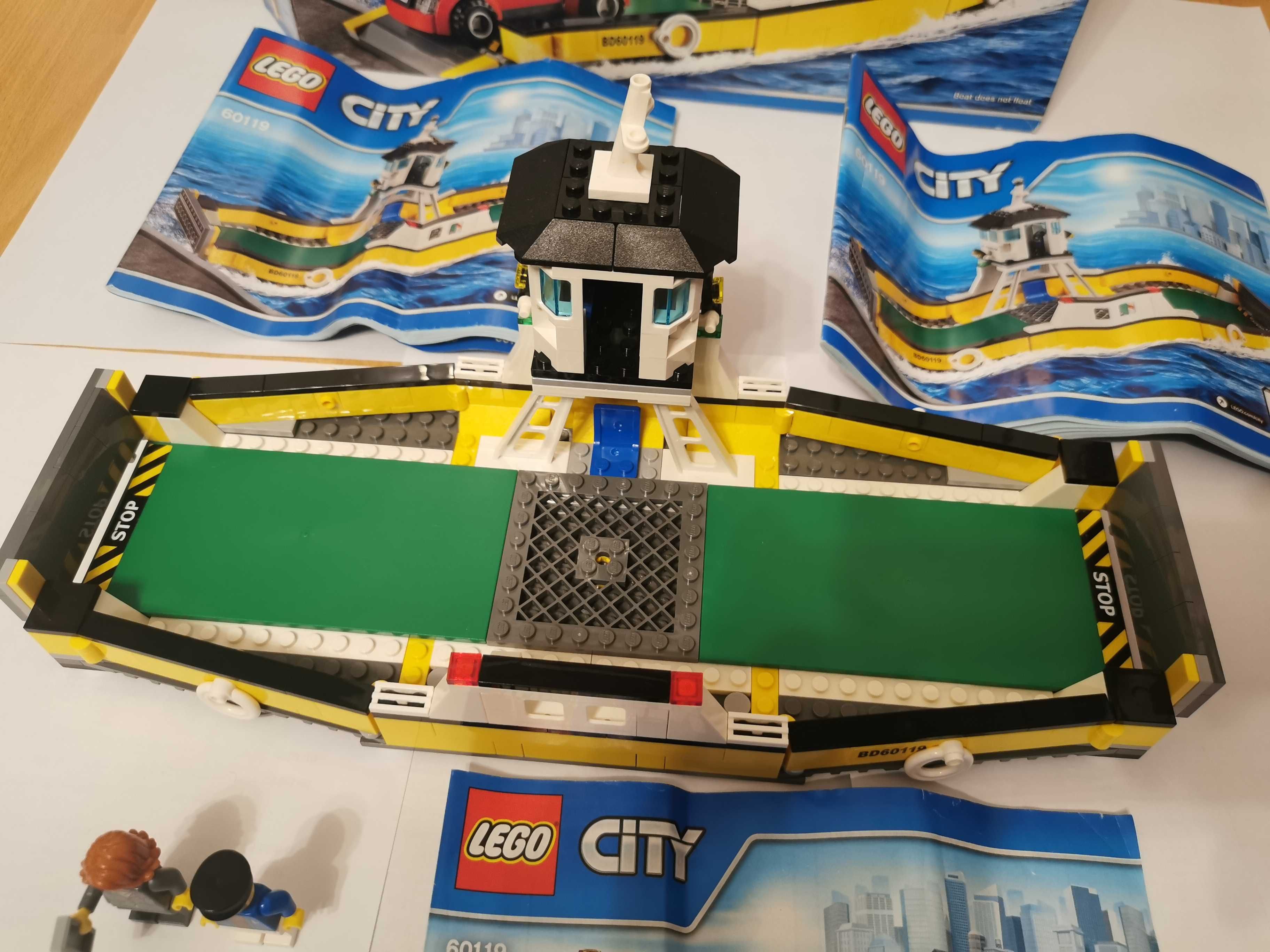 Vand Lego City 60119 in stare impecabila