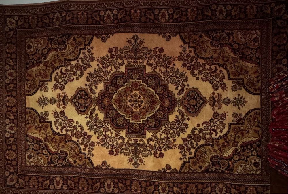 Фабрикалық тоқылған шығыс өрнекті кілем, Түркіменстан н/е Ресей фаб