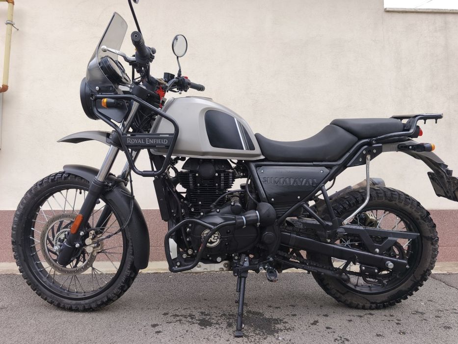 Royal Enfield Himalayan 411 2023