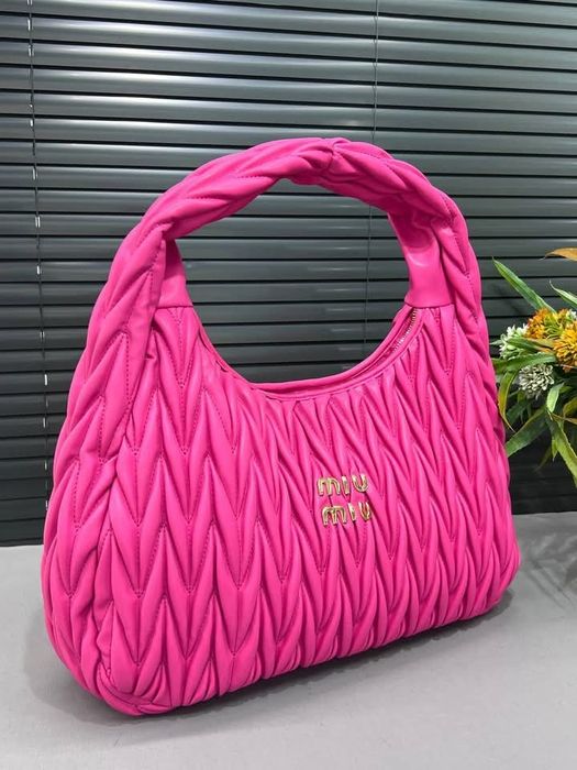 Genti dama super model, logo metalic auriu, saculet, etichetă