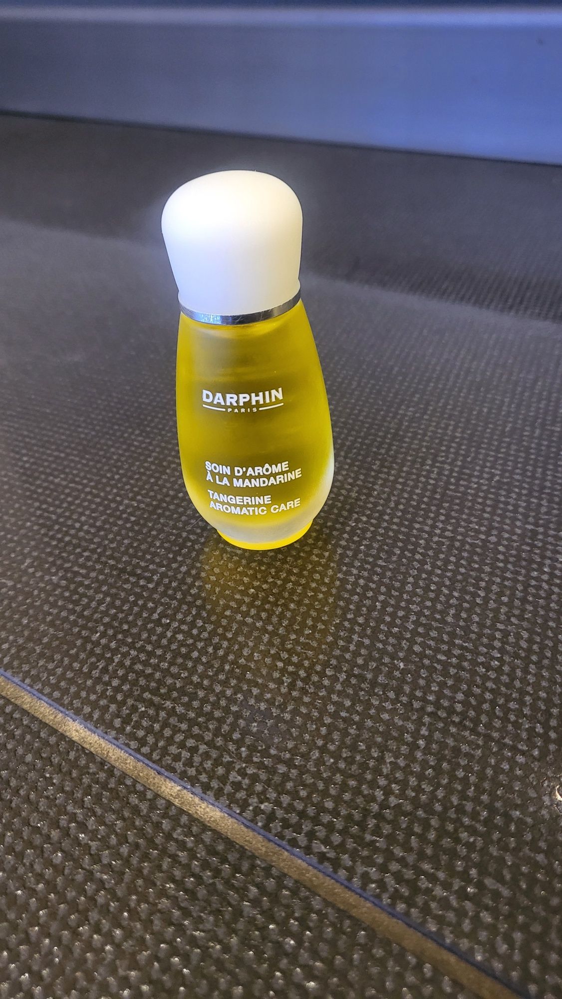 DARRHIN  - Tdngerine care- натурално масло против бръчки