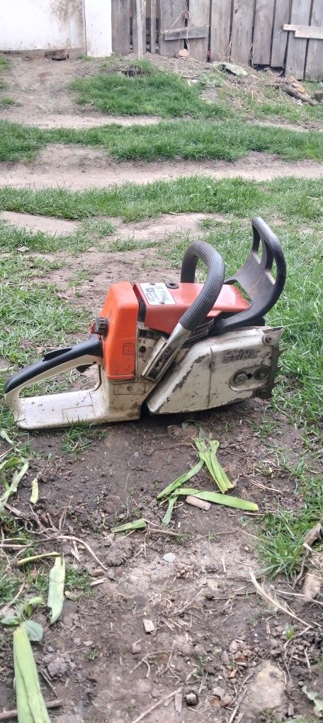 Vând Stihl ms027