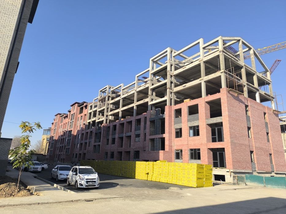 Срочно продается своя квартира 2/2/6, коробка., цена ниже застройщика