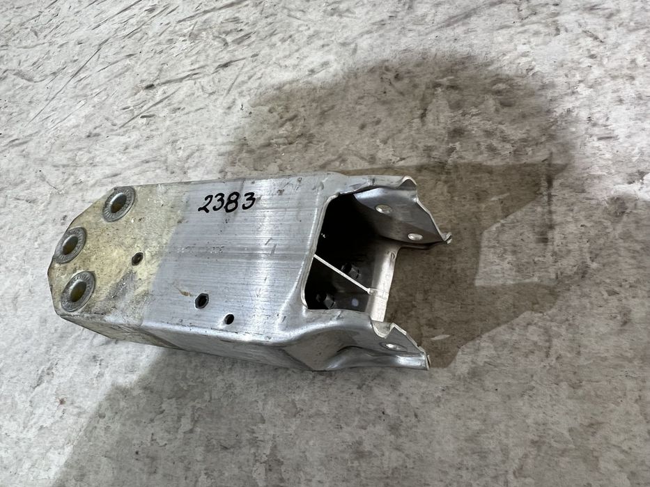 Cap lonjeron stanga, armatura BMW seria 5, F10, F11, F07, 2010, 2011, 2012, 2013, 2014, 2015, 2016, cod origine OE 3084CH3292