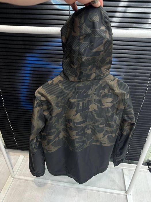 Мъжки ветровки в 2 цвята