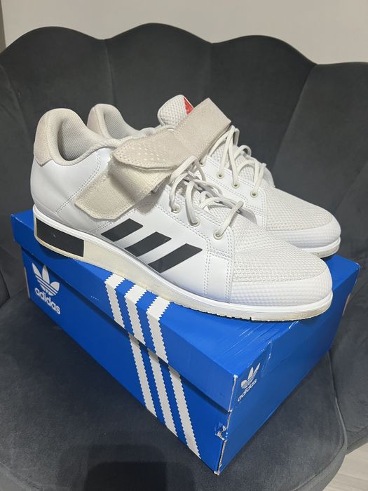 Pantofi sport adidas powerlift 5