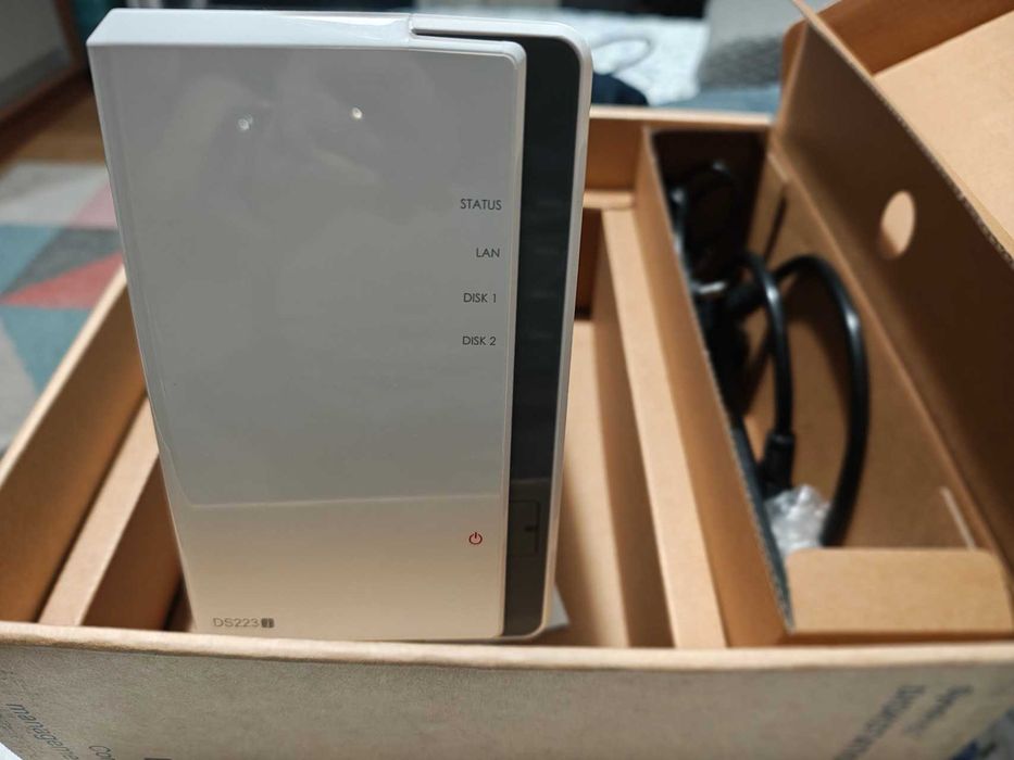 Vand Synology DS223j – NAS Home/Small Business, impecabil