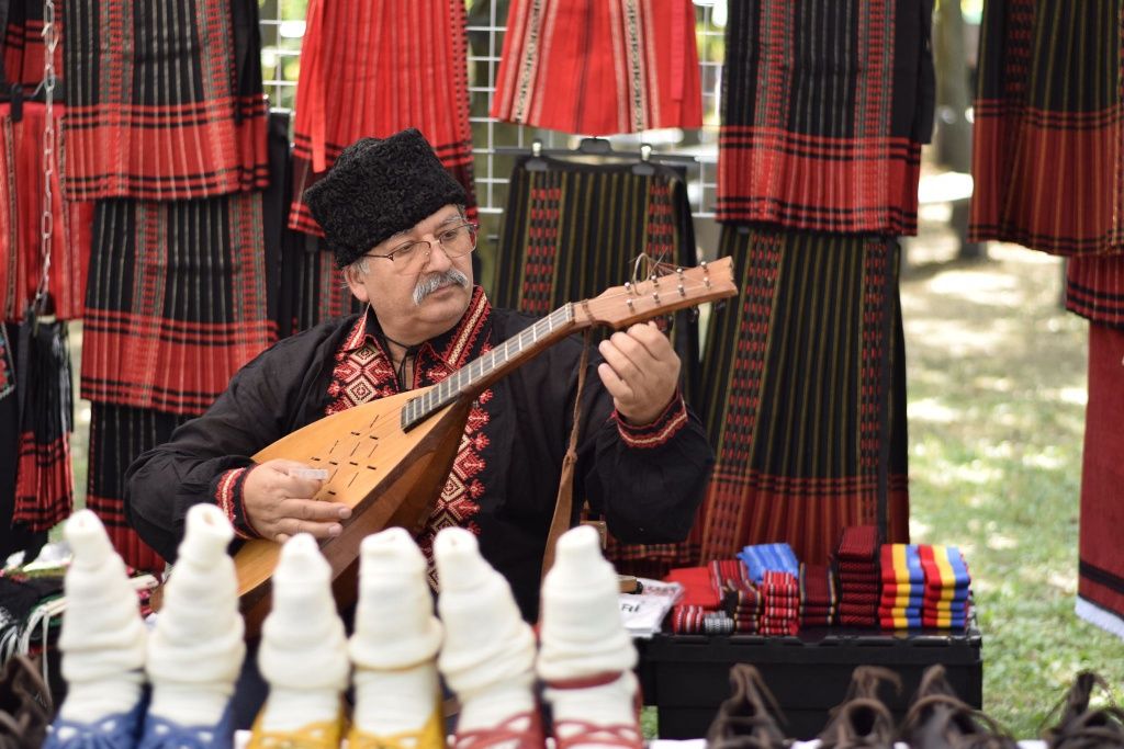 Opinci Traditionale