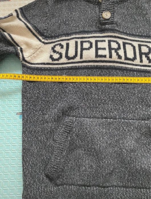 Pulover/hanorac superdry (M)