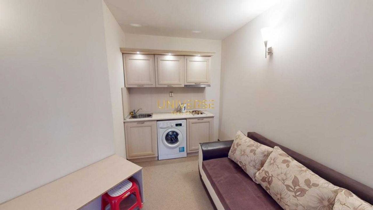Продава се Двустаен апартамент в к.к. Слънчев бряг - 63 кв.м за 921 €/кв.м - Снимка #1