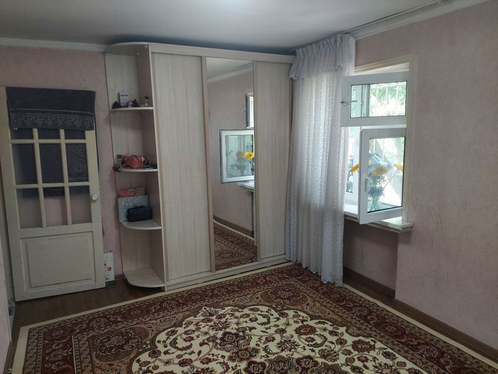 Чиланзар 23.  Аренда 2 х комнатная 300$