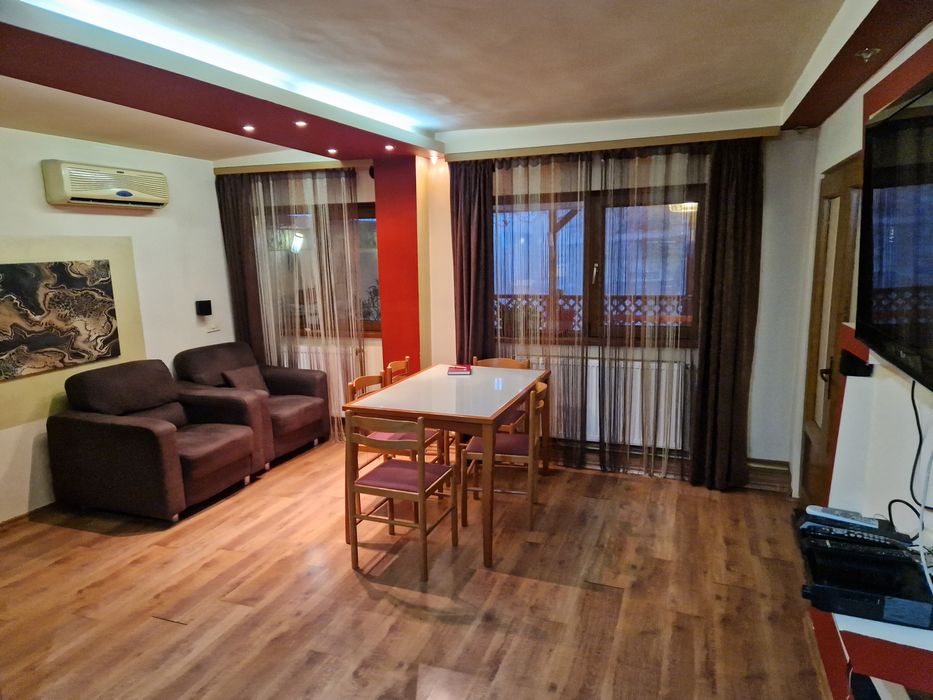 Închiriez garsoniera 30 mp la curte în viile noi . Utilata complet