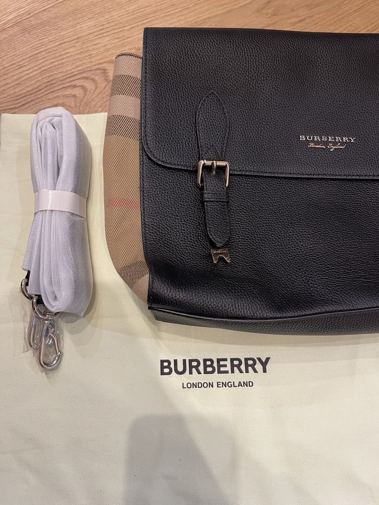 Burberry Чанта