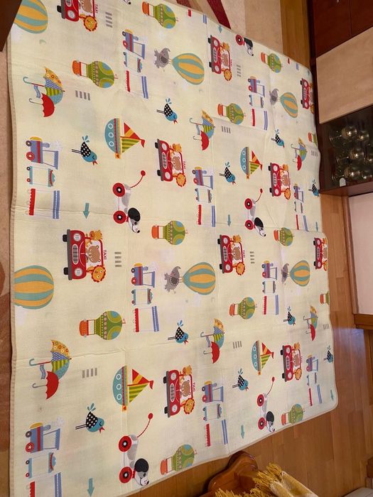 Saltelute de joaca bebeluși