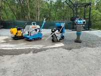 Inchiriez mai compactor berbec ghilotina placa compactoare picamer