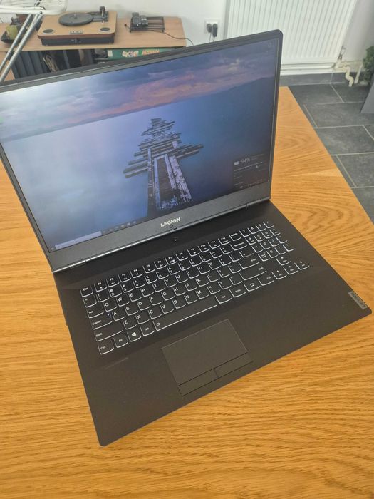 Laptop Gaming LENOVO Legion Y540, i5-9300H, 17.3", 16GB, 1TB, GTX 1650