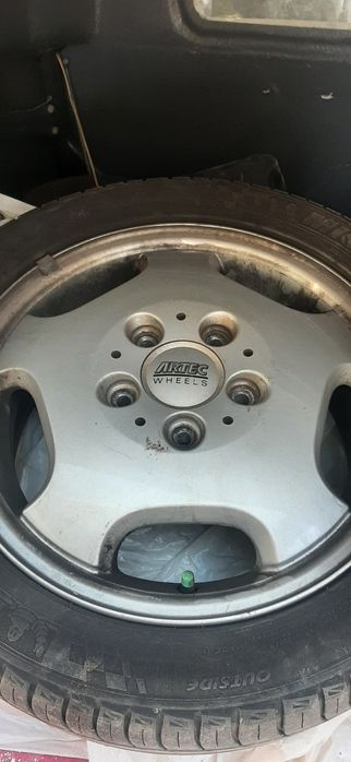 Vând jante aluminiu