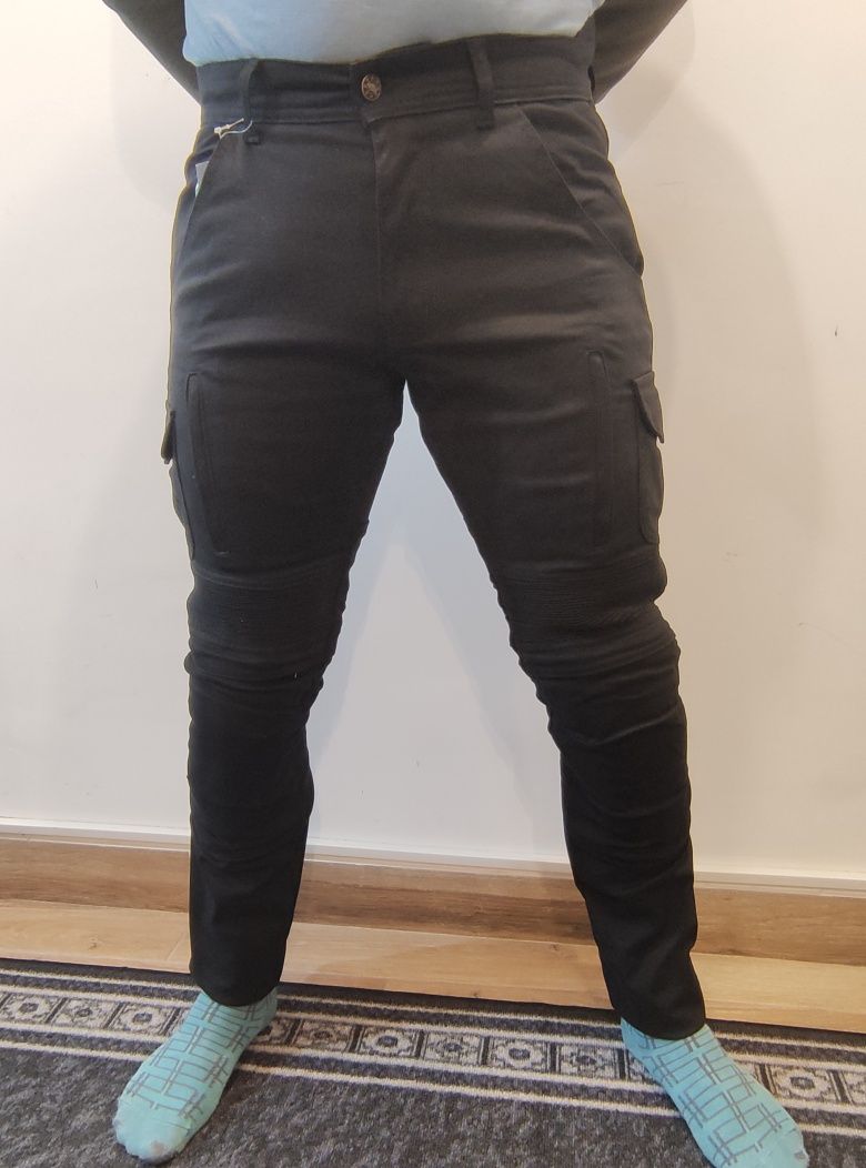 Pantaloni moto Cargo Black protectii+kevlar marimi 30, 32, 34, 36, 38