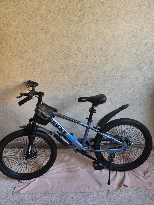 Велосипед новый продам срочно.Дома  не где поставить