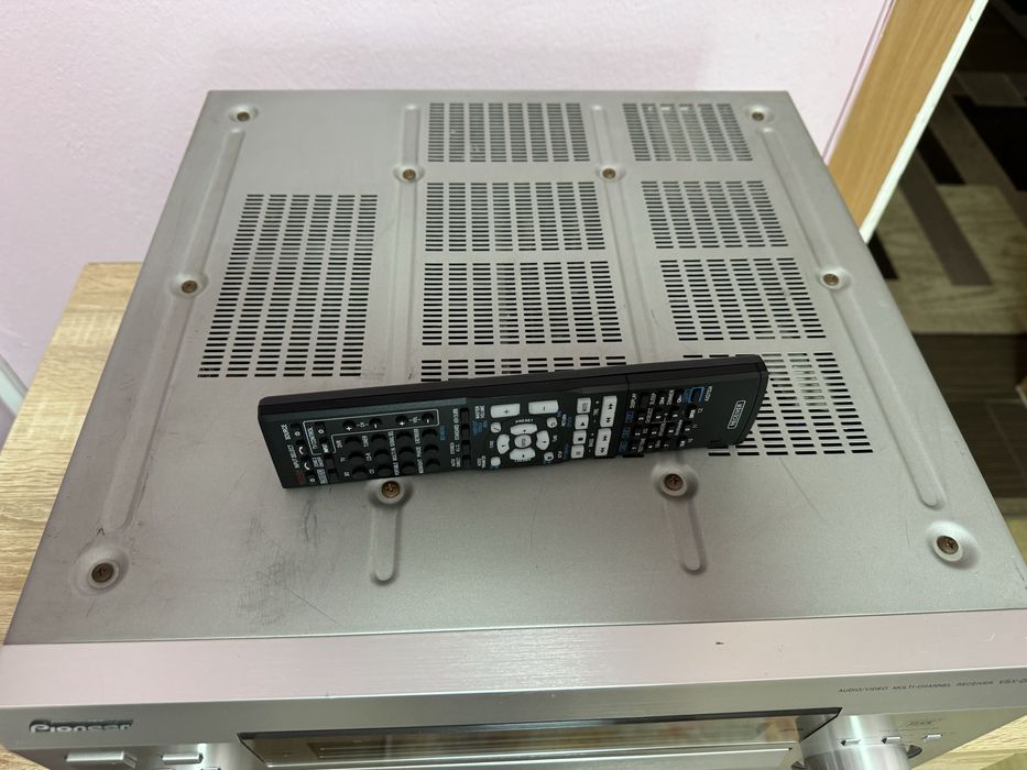 Pioneer VSX-D2011  20кг