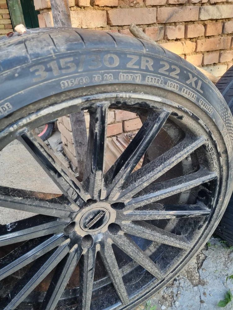 Vossen  джанти 22  с летни гуми