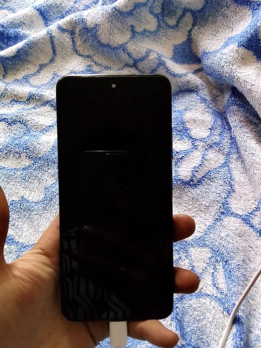 Продам смартфон Редми ноут 11