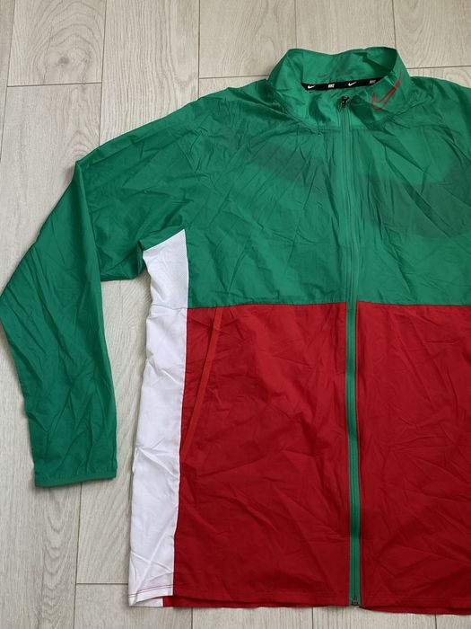 Geacă foarte subțire de vânt bărbați Nike, XL