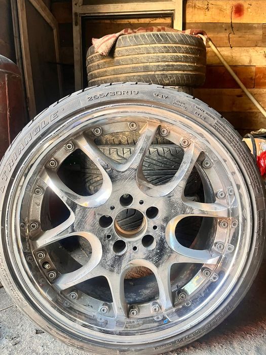 Продам титановые диски с резиной 265/30R19