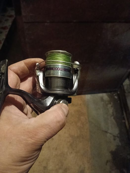 Văd două Mulinete Shimano pentru spining preț 250
