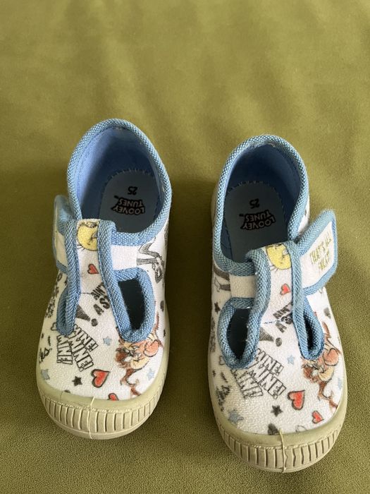 Детски пантофи