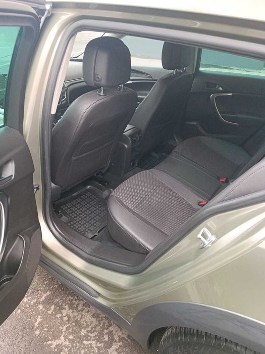 opel insignia tourer