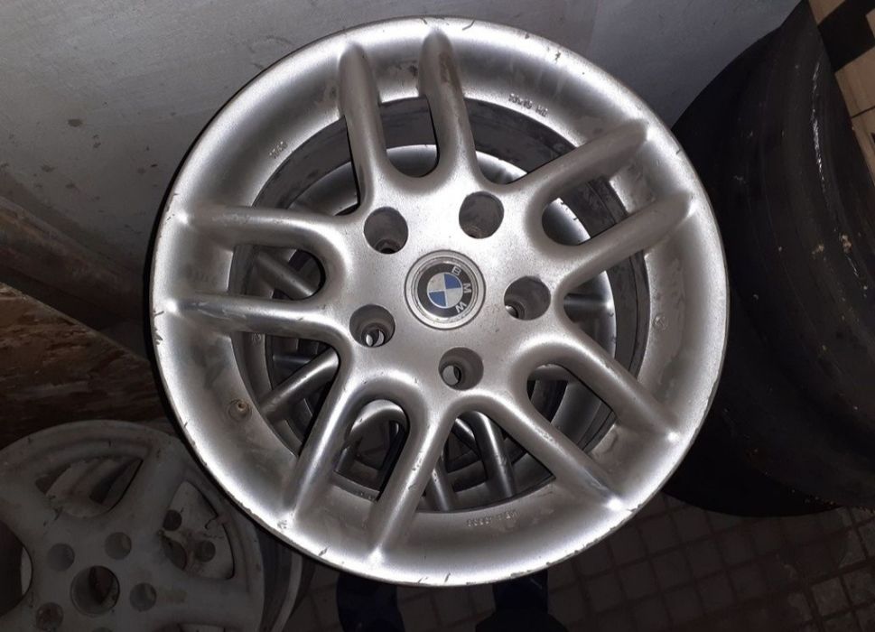Диски на BMW, r15