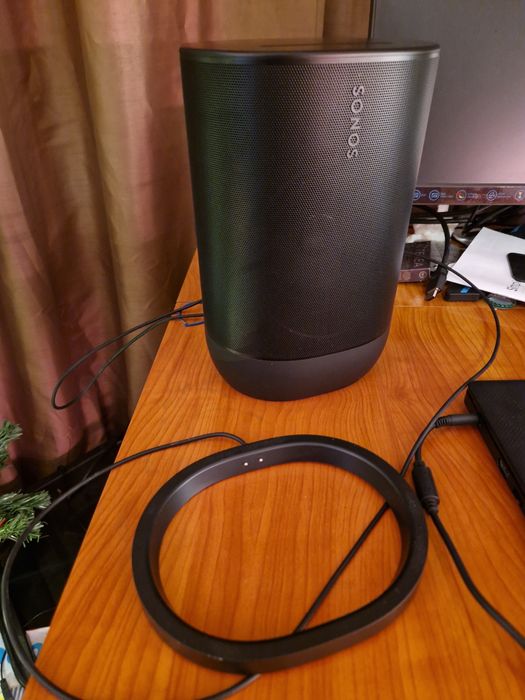 Vând boxă Sonos Move 2