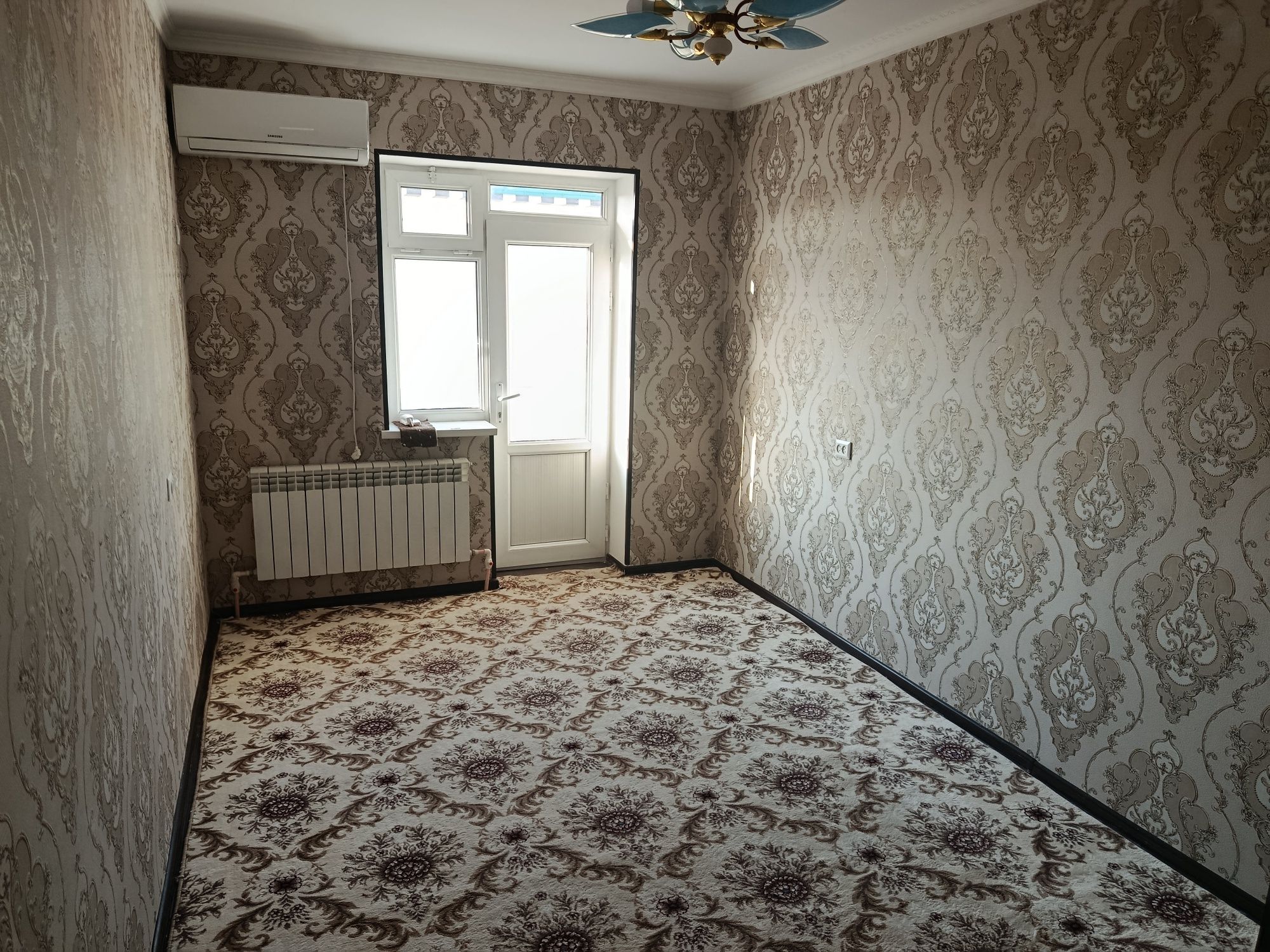 Media park orqasida 3 xona ijara