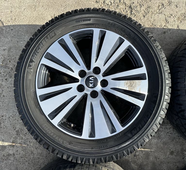 Jante / Roti Kia Sportage 235 55 18 / 7J, ET 45