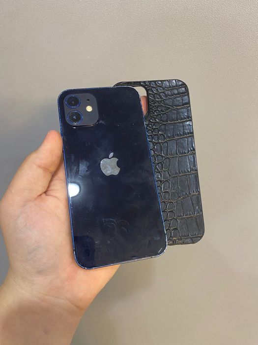 Продам обмен айфон на Самсунг s22