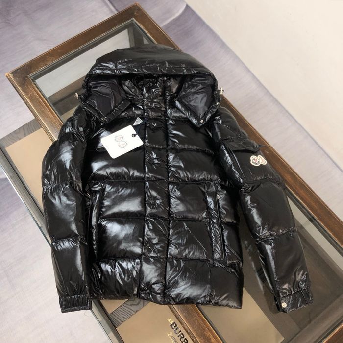 Geaca Moncler colectie noua
