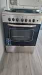 Vând aragaz Beko, model full inox