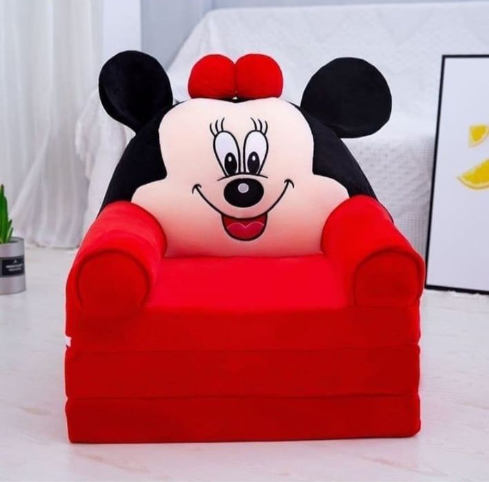 Плюшен фотьойл Мини Маус