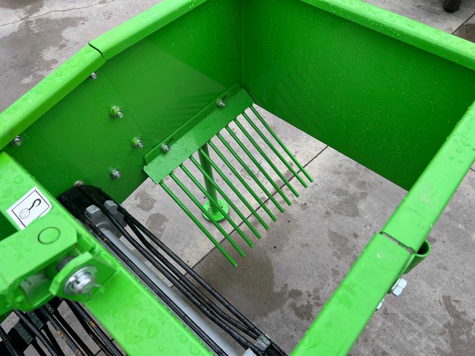 Utilaj de recoltat cartofi pe 1 rand polonez-evacuare spate